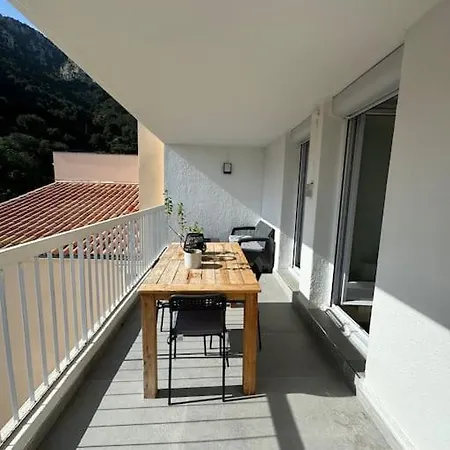 A Step From Monaco F1 Gp 博索莱伊